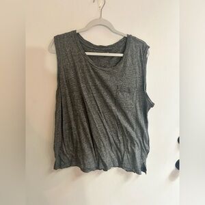 Madewell heather grey muscle tank with pocket size XL